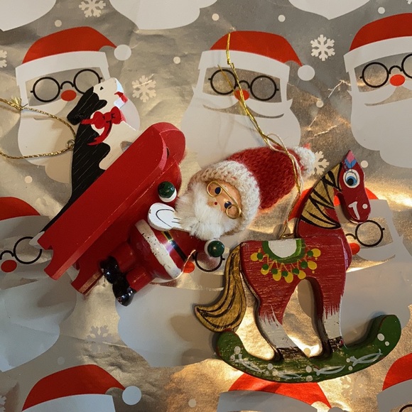 🐶🐾🎠🎄 Vintage Wood Ornaments 🐶🐾🎠🎄 3 pcs - Picture 2 of 8